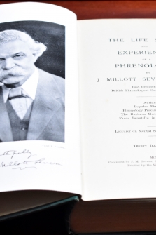 Life stroy and experiences of a Phrenologist (Historia de vida y experiencias de un frenólogo)