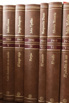 Clásicos contemporáneos internacionales. 51 vols
